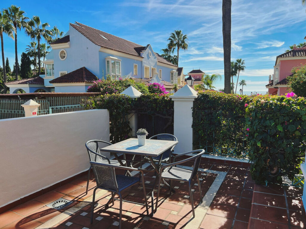 Detached Villa Puerto Banús Málaga - image 25