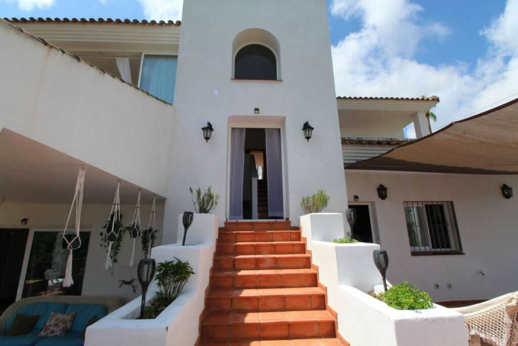 Detached Villa Sotogrande Alto Cádiz - image 24