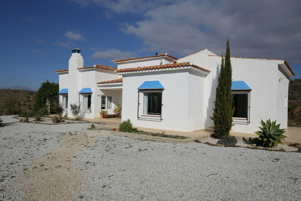 Detached Villa Alcaucín Málaga - image 26