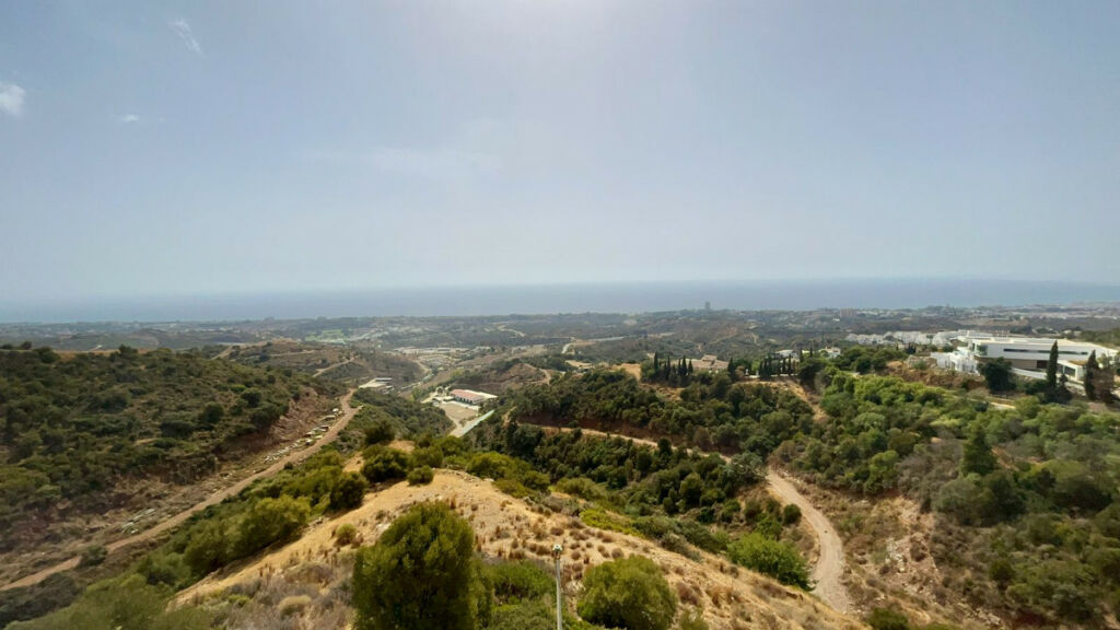 Penthouse Altos de los Monteros Málaga - image 26