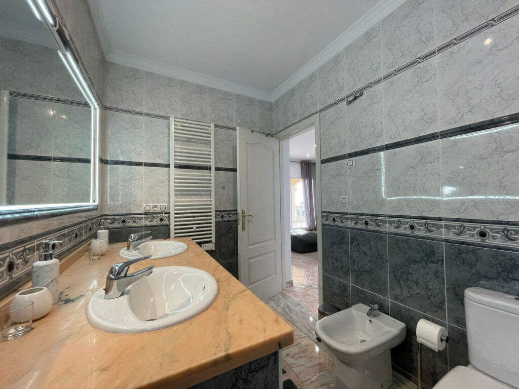Detached Villa Calpe Alicante - image 17