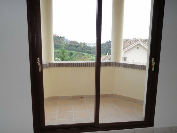 Detached Villa Los Arqueros Málaga - image 26