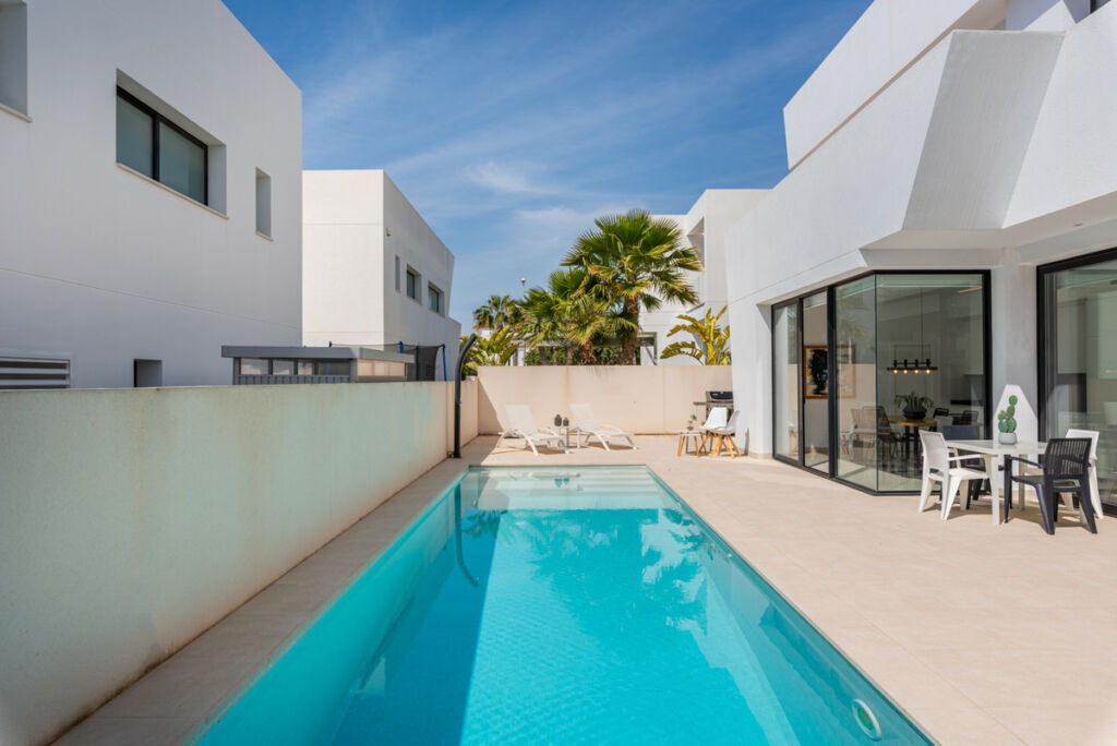 Detached Villa Ciudad Quesada Alicante - image 26
