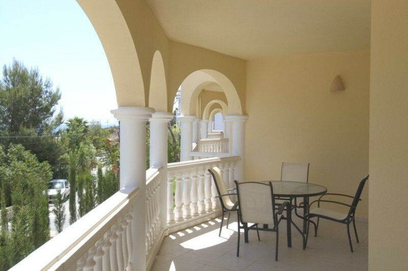 Ground Floor Apartment La Fustera Alicante - image 27
