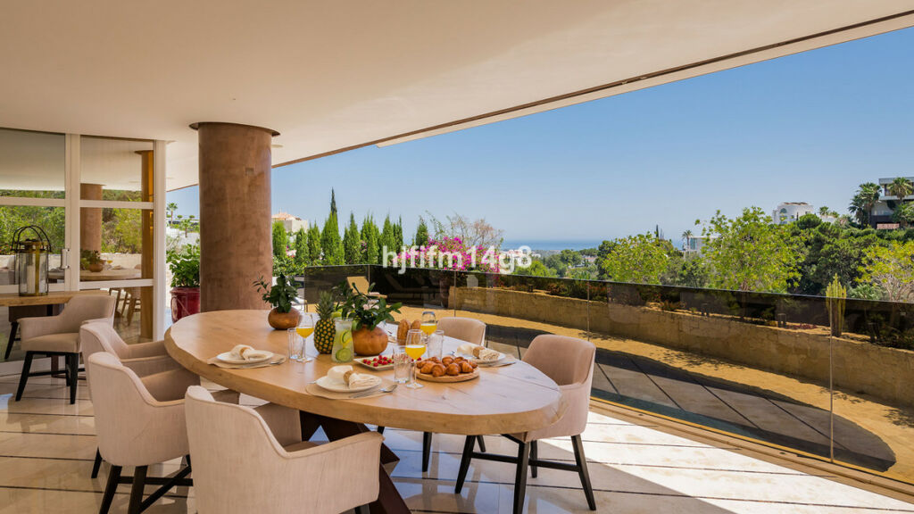 Detached Villa La Quinta Málaga - image 27