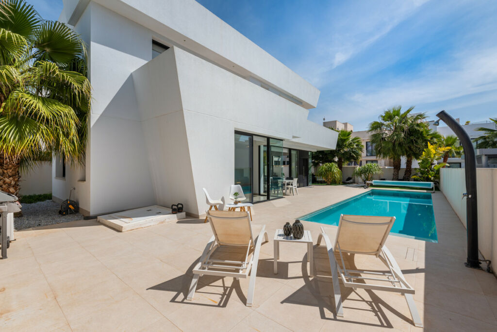 Detached Villa Ciudad Quesada Alicante - image 27