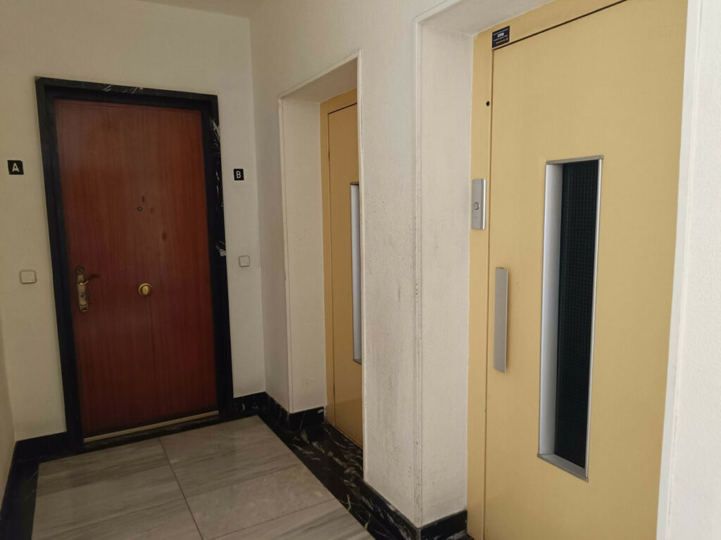Middle Floor Apartment Murcia City Murcia - image 28