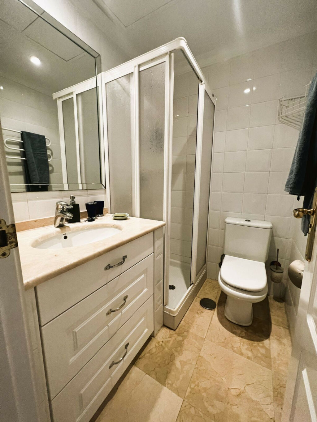 Middle Floor Apartment Puerto Banús Málaga - image 28