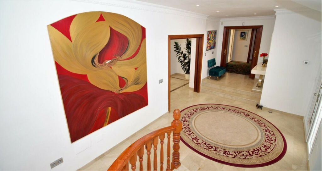 Detached Villa El Paraiso Málaga - image 28