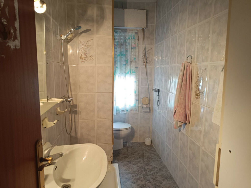 Middle Floor Apartment Dolores Alicante - image 28