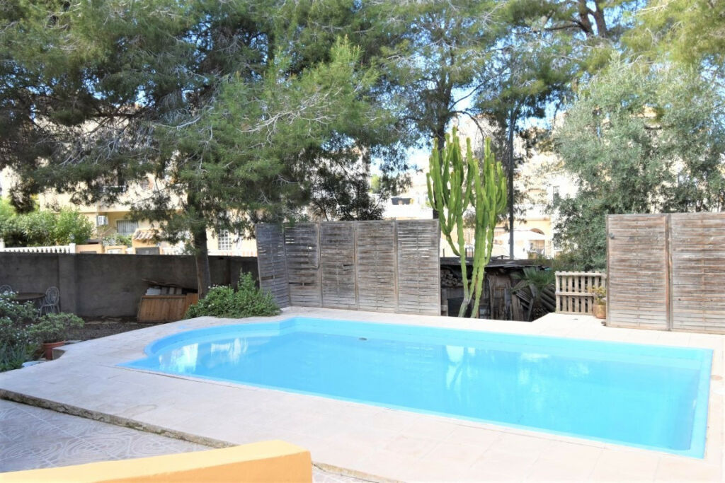Detached Villa Villamartin Alicante - image 29