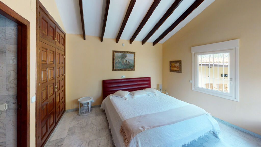 Detached Villa Benajarafe Málaga - image 29