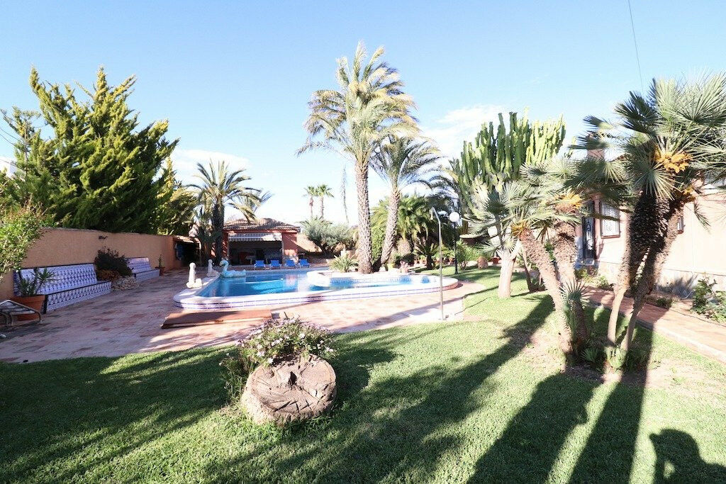 Detached Villa Torrevieja Alicante - image 29