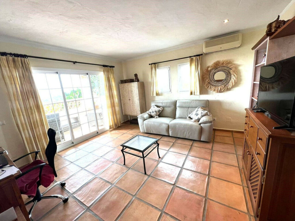 Detached Villa Mijas Málaga - image 29