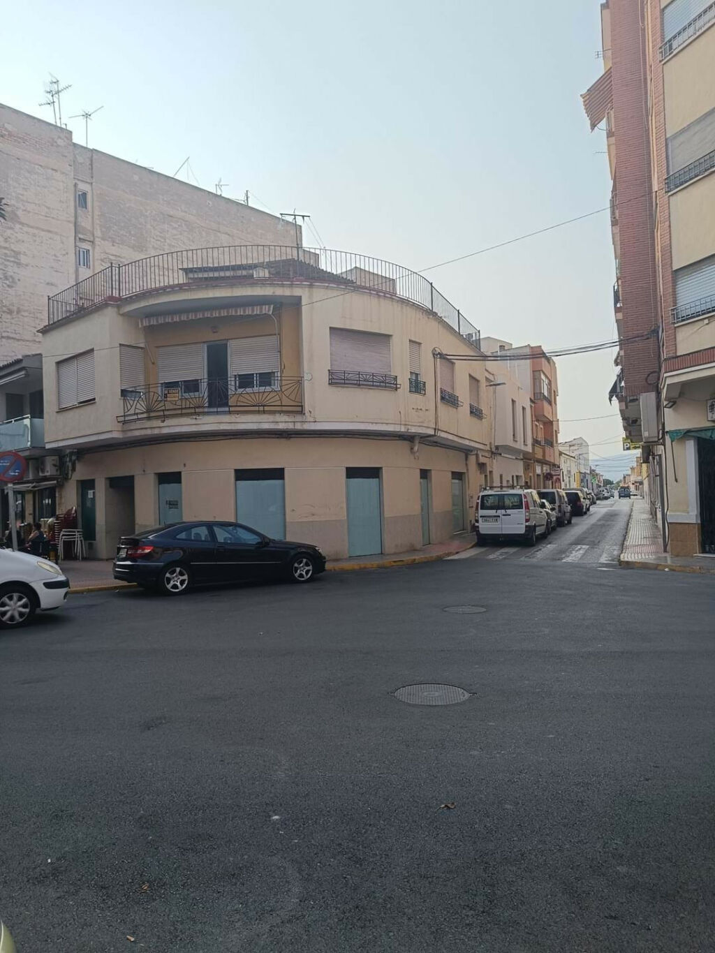 Middle Floor Apartment Dolores Alicante - image 3