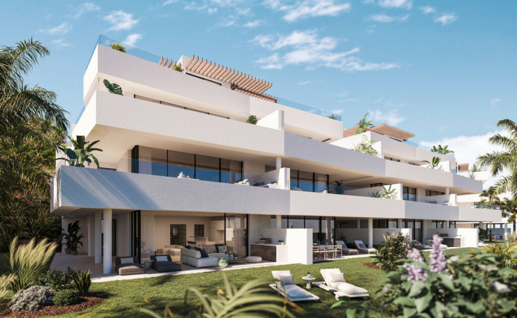 Ground Floor Apartment Estepona Málaga - image 3