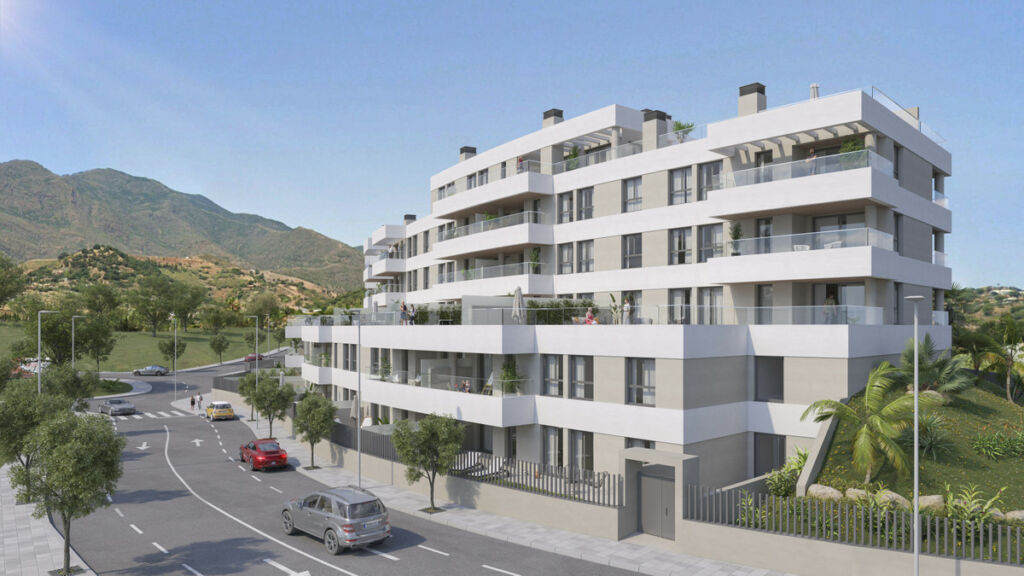 Ground Floor Apartment Estepona Málaga - image 3