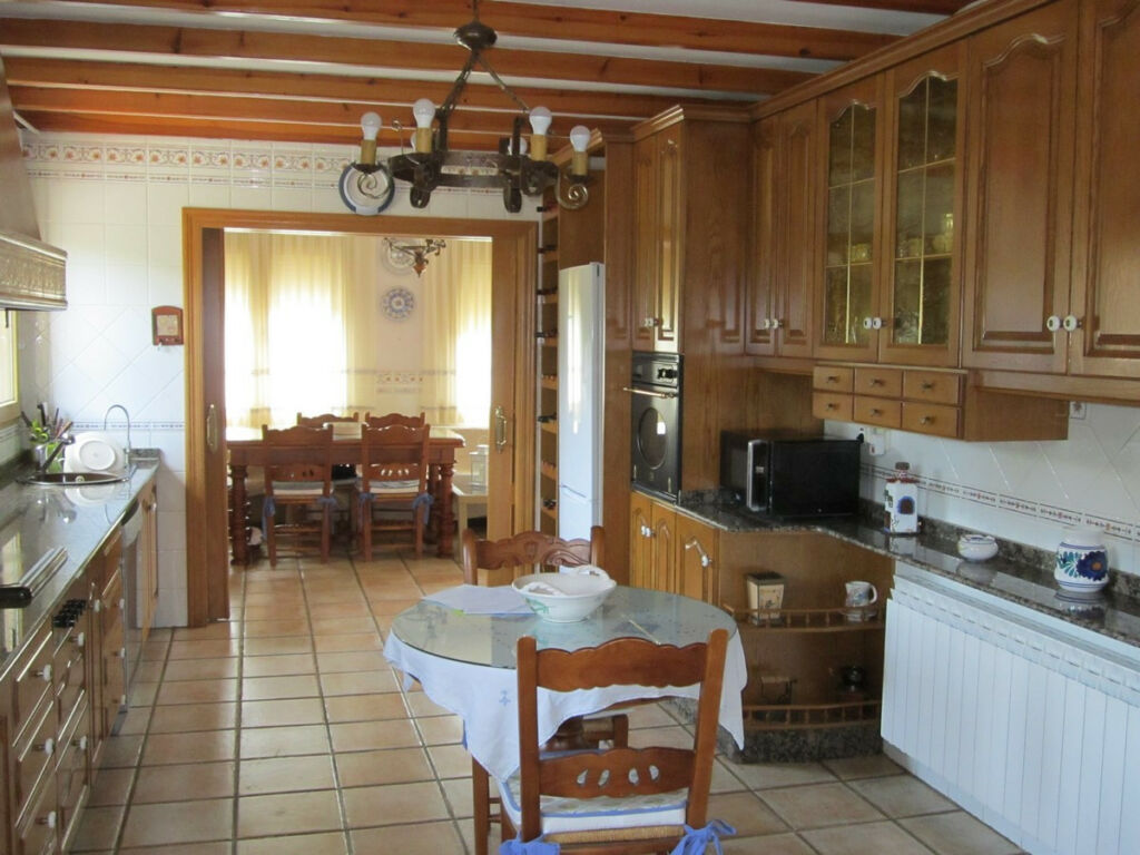 Detached Villa Yecla Murcia - image 3