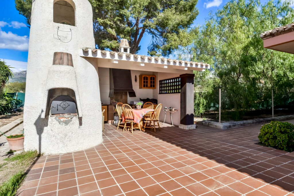 Detached Villa Benidorm Alicante - image 3