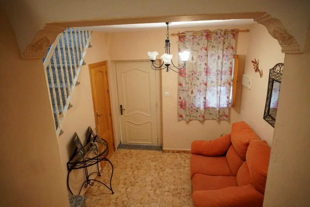 Semi-Detached House Cómpeta Málaga - image 3