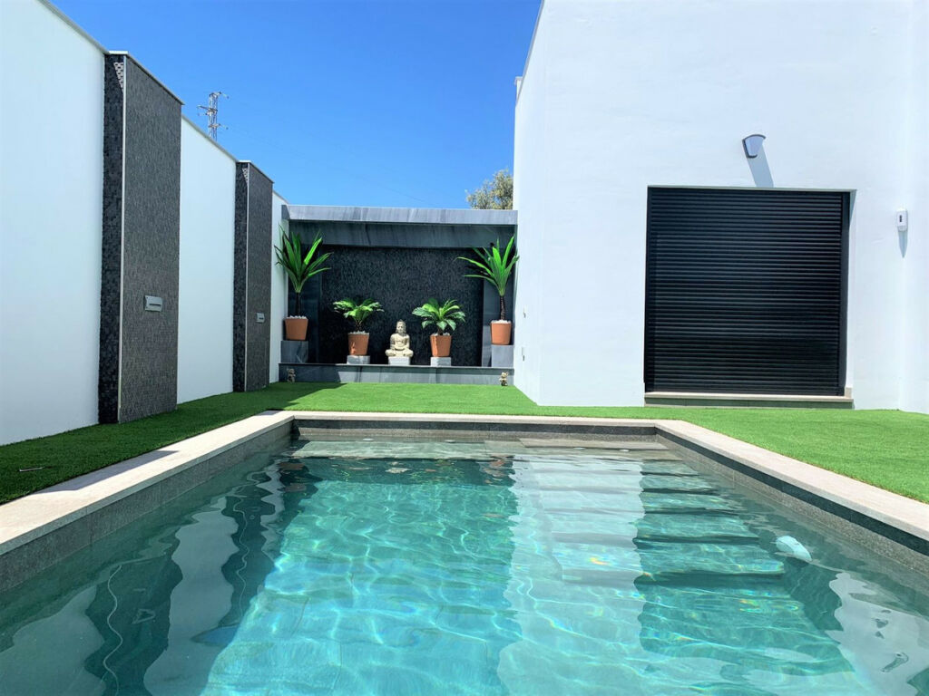 Detached Villa Nerja Málaga - image 3
