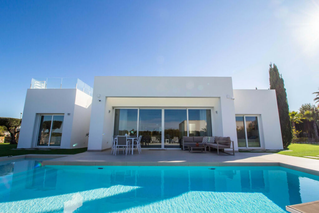 Detached Villa Las Colinas Golf Alicante - image 3