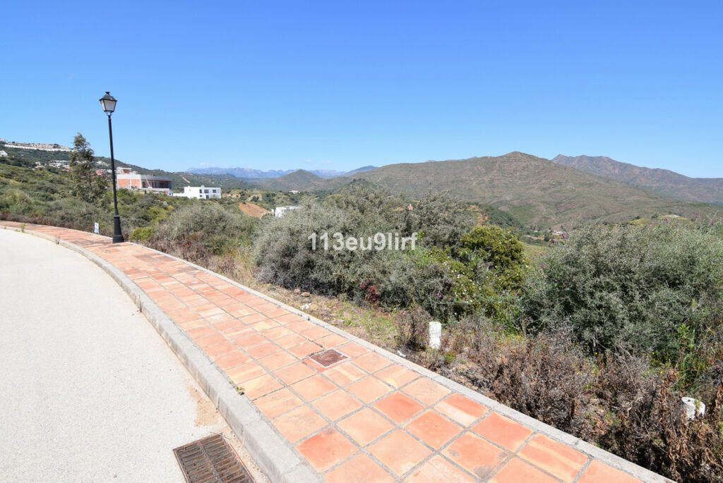Residential Plot La Cala Golf Málaga - image 3