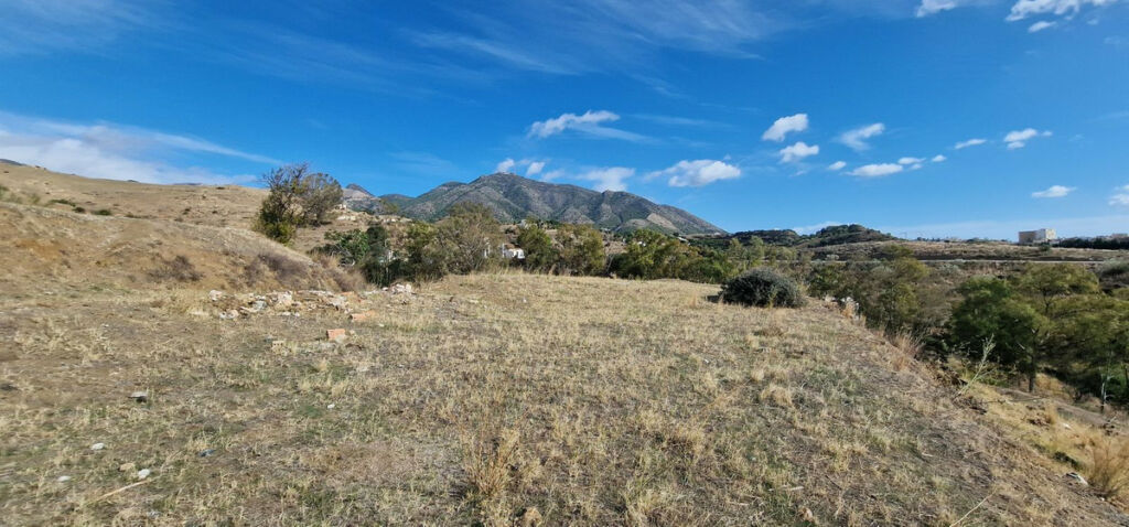 Residential Plot Mijas Costa Málaga - image 3