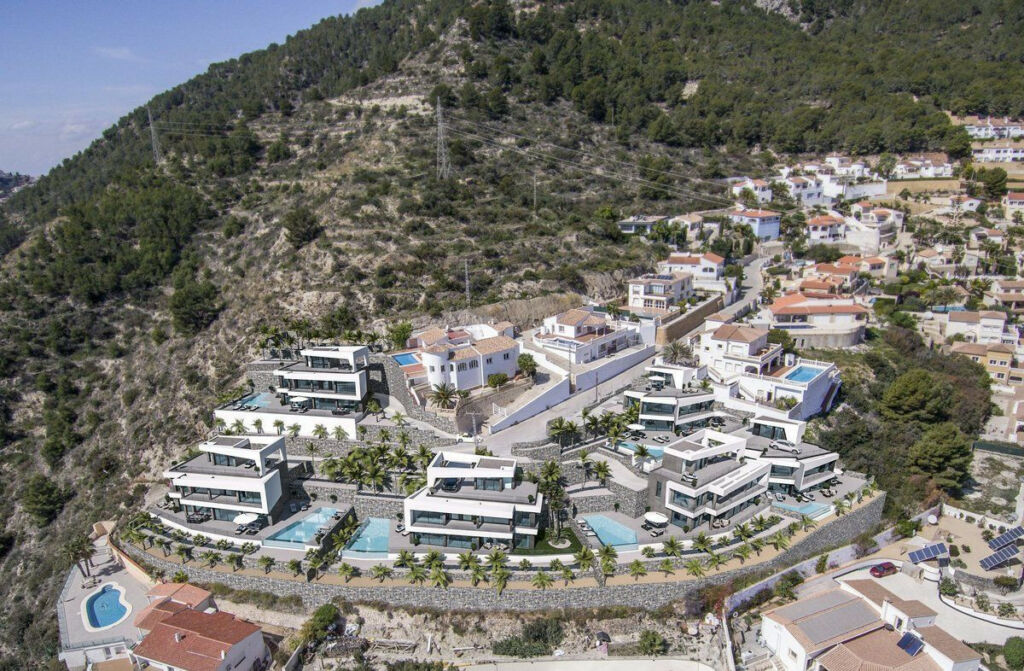 Detached Villa Calpe Alicante - image 2