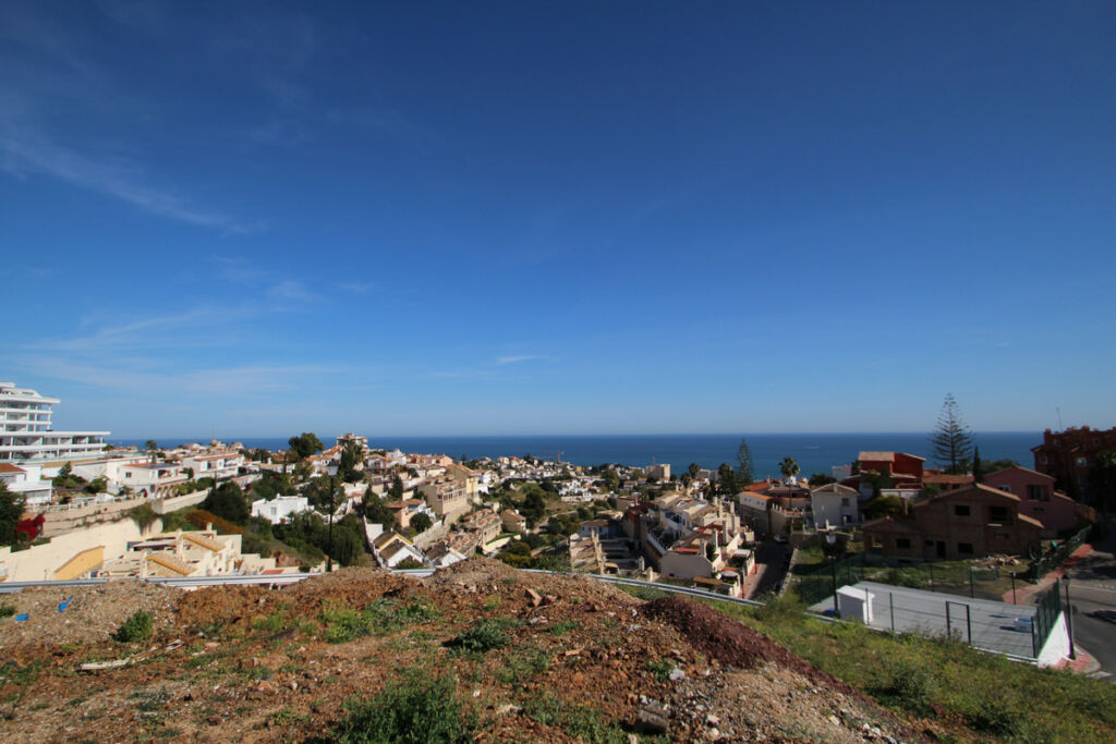 Residential Plot Fuengirola Málaga - image 3