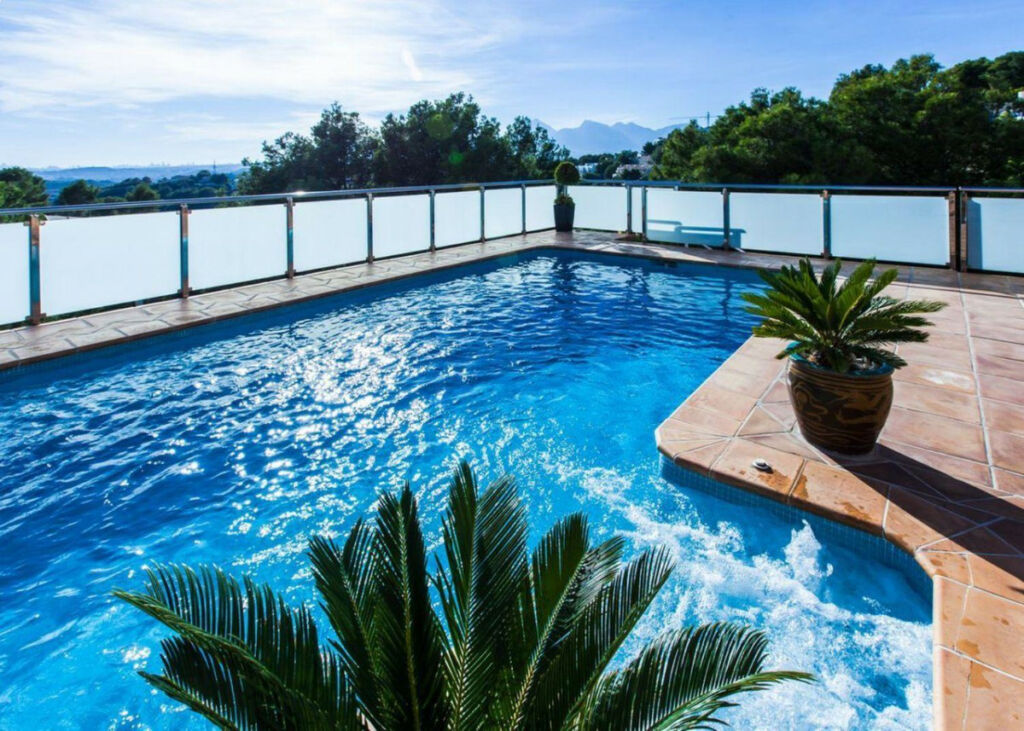 Detached Villa Altea Alicante - image 3