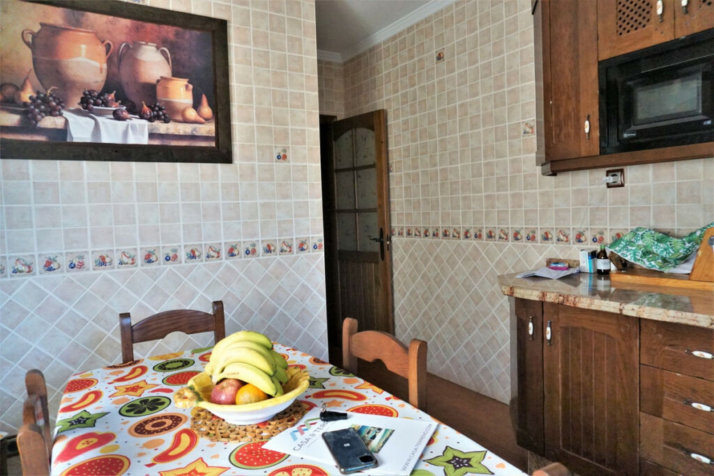 Detached Villa Sayalonga Málaga - image 3