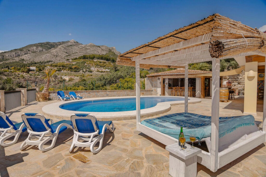 Detached Villa Callosa d'en Sarria Alicante - image 3