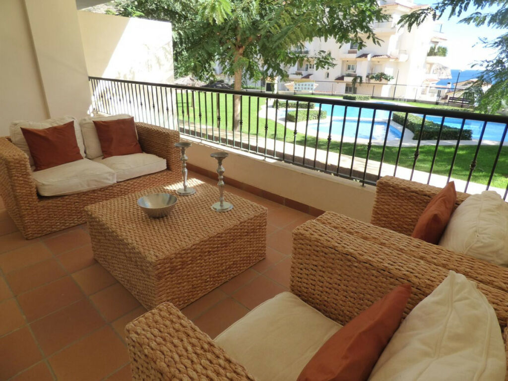 Middle Floor Apartment Altea Alicante - image 3