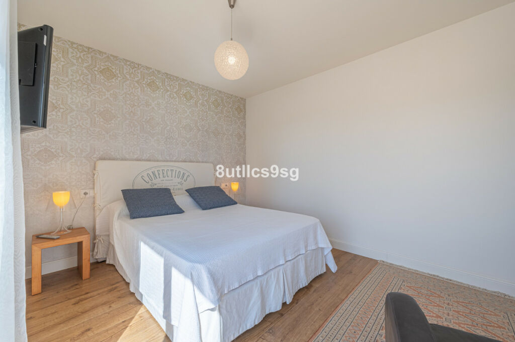 Detached Villa Nueva Andalucía Málaga - image 30