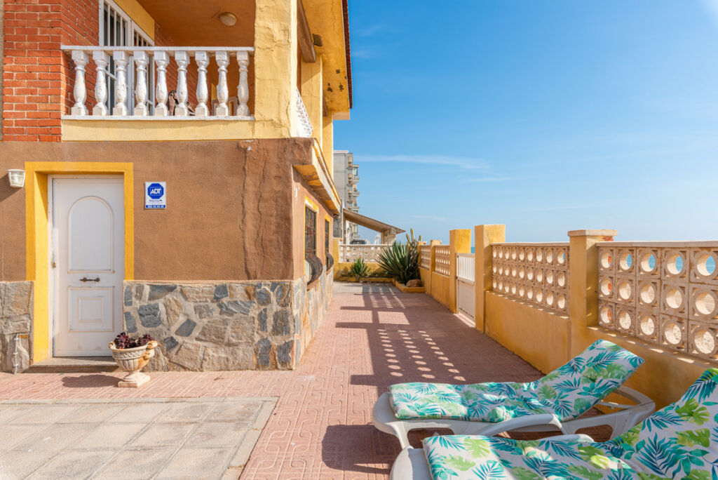 Detached Villa Guardamar del Segura Alicante - image 30