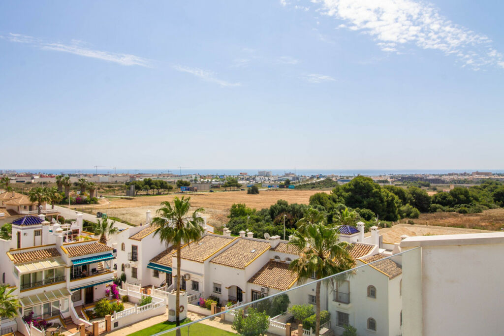 Penthouse Los Dolses Alicante - image 30