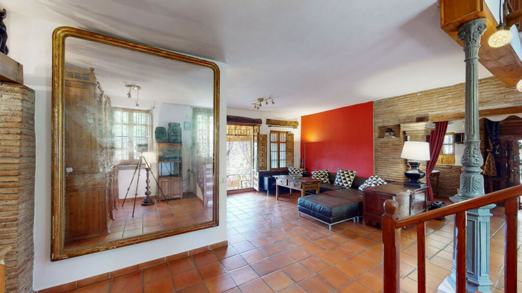 Detached Villa Sayalonga Málaga - image 31