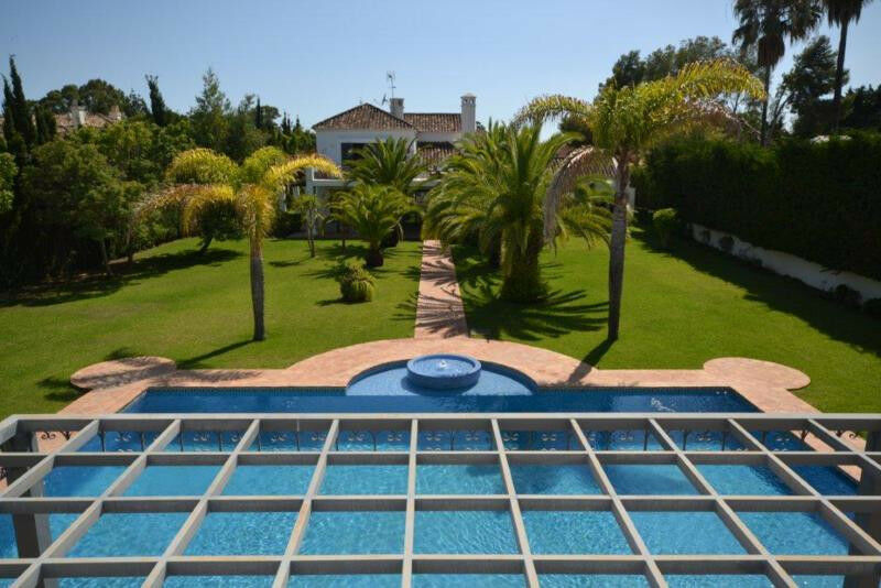Detached Villa Guadalmina Baja Málaga - image 31