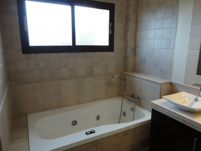 Detached Villa Los Arqueros Málaga - image 31