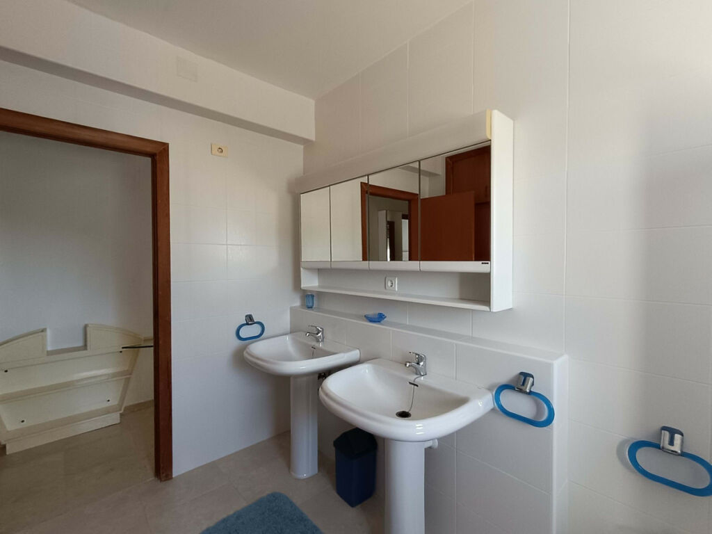 Detached Villa La Zenia Alicante - image 32