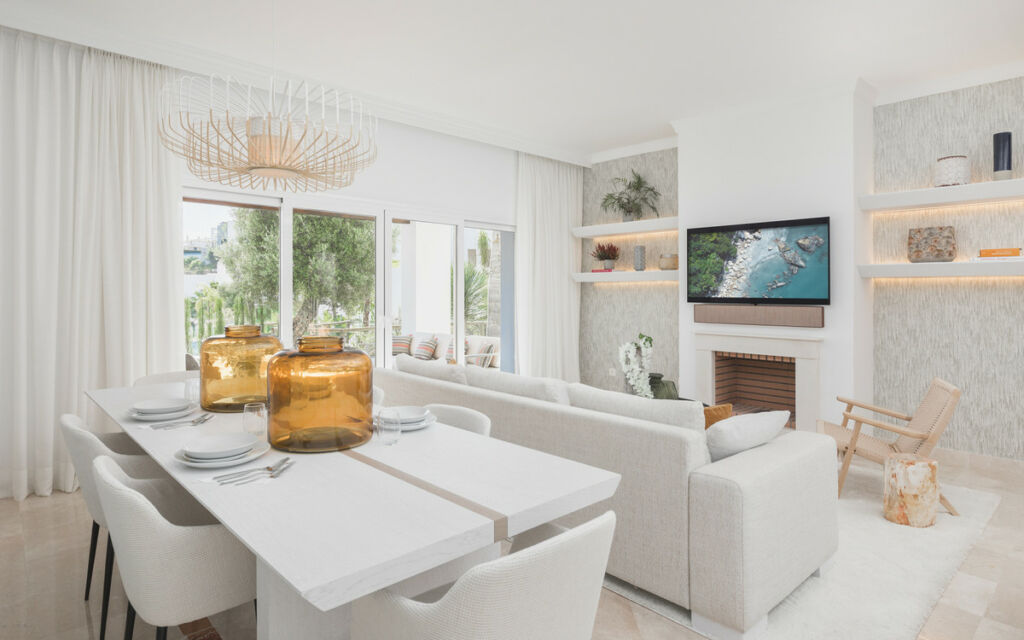 Ground Floor Apartment Benahavís Málaga - image 32