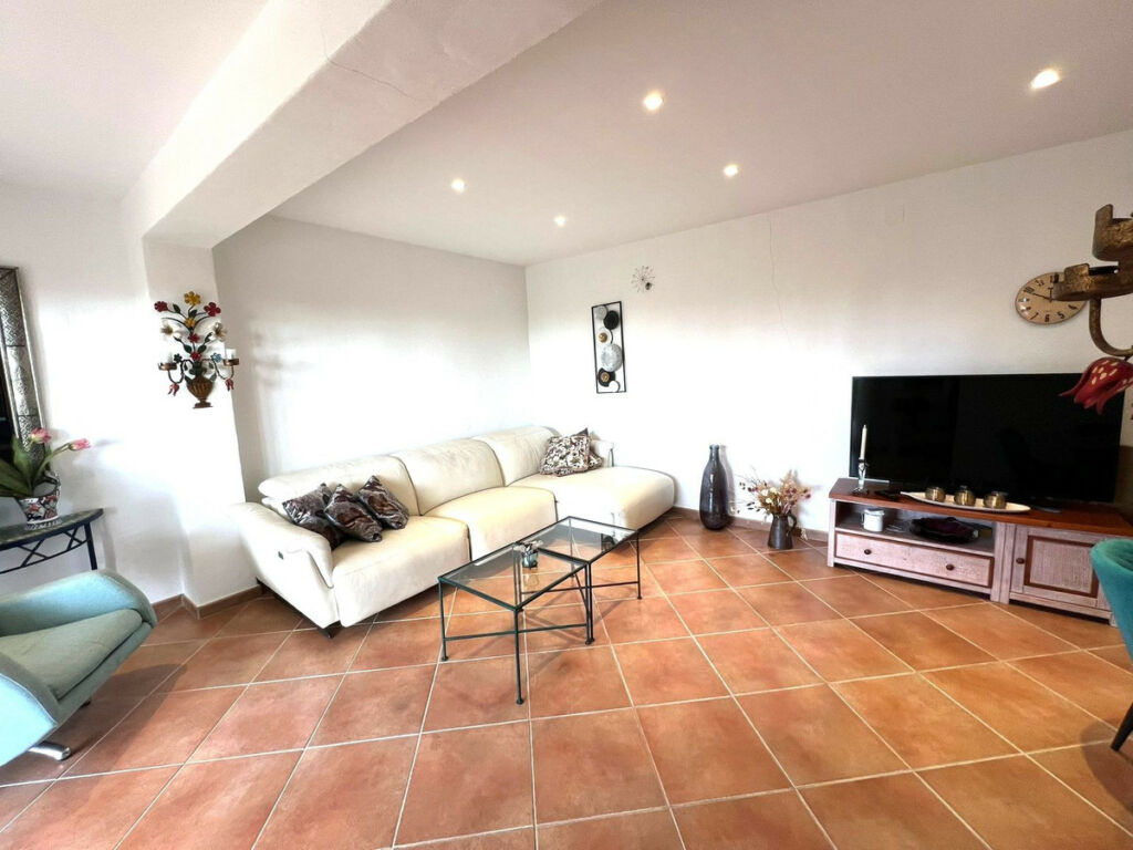 Detached Villa Mijas Málaga - image 32