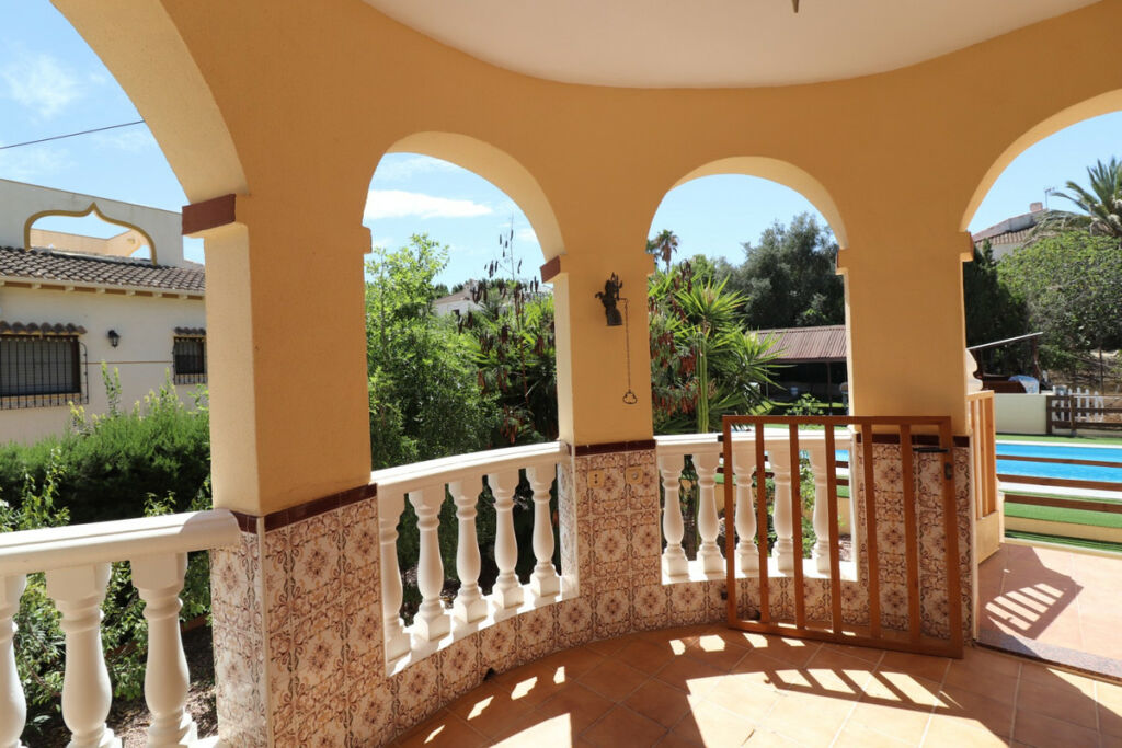 Detached Villa Algorfa Alicante - image 32