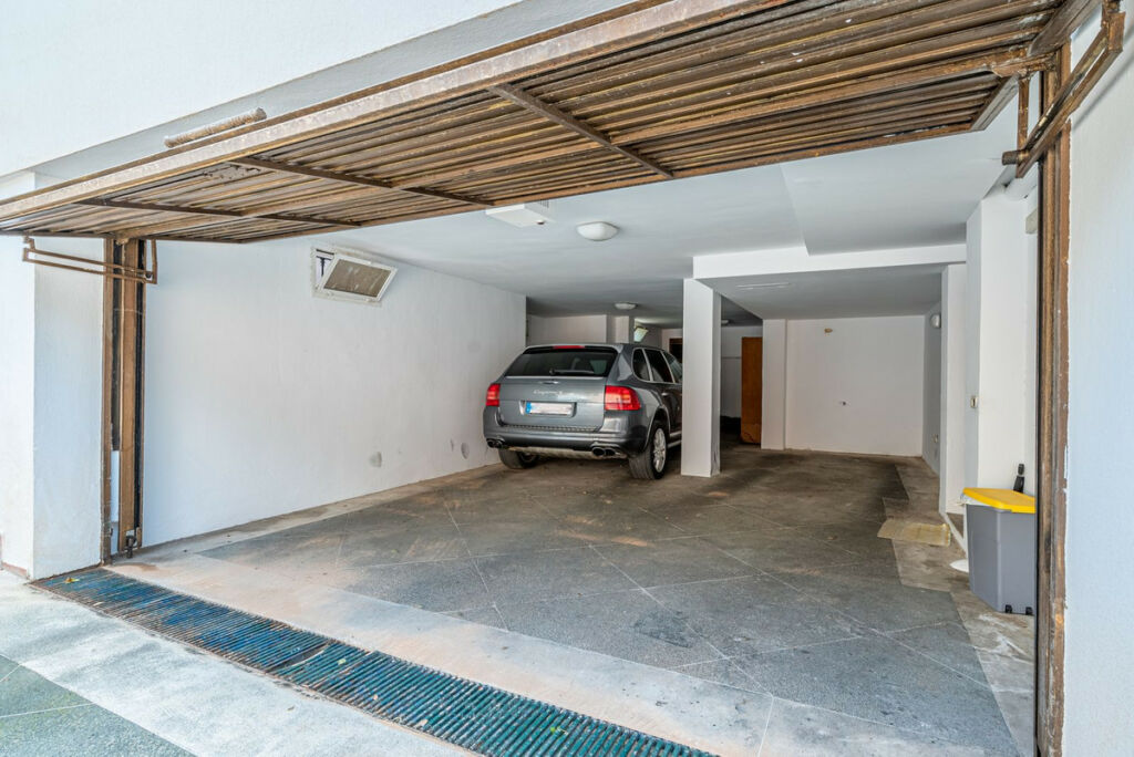 Detached Villa Benalmadena Málaga - image 32