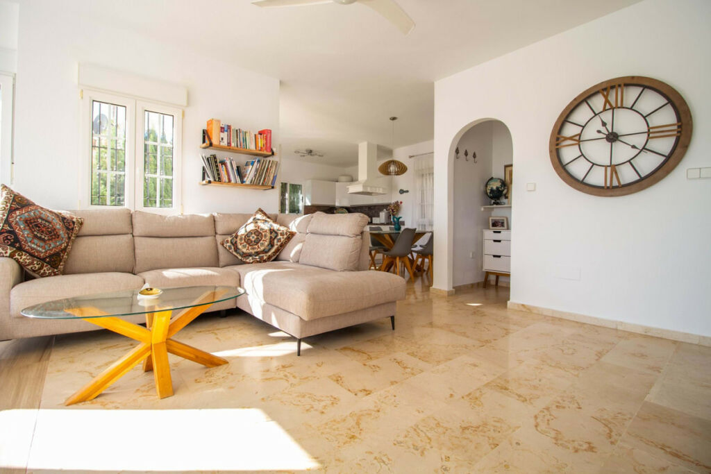 Detached Villa Las Ramblas Golf Alicante - image 32