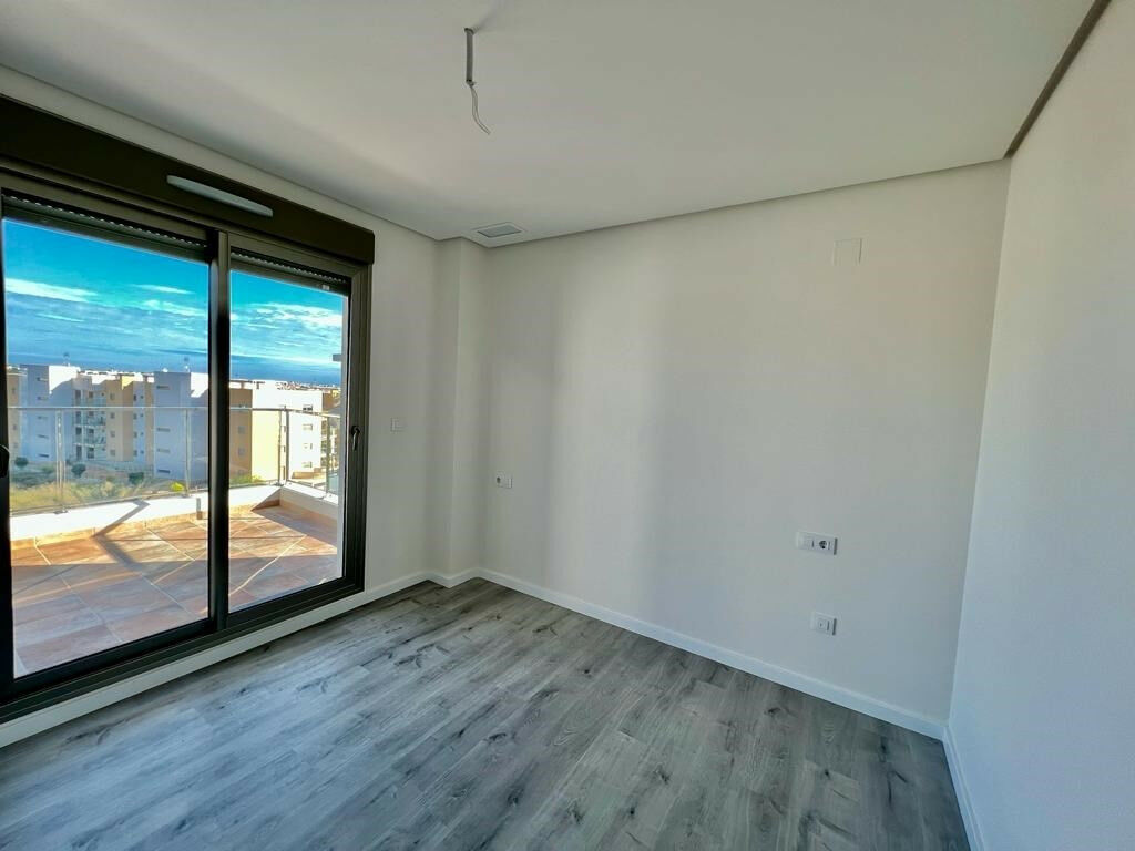 Penthouse Los Dolses Alicante - image 32
