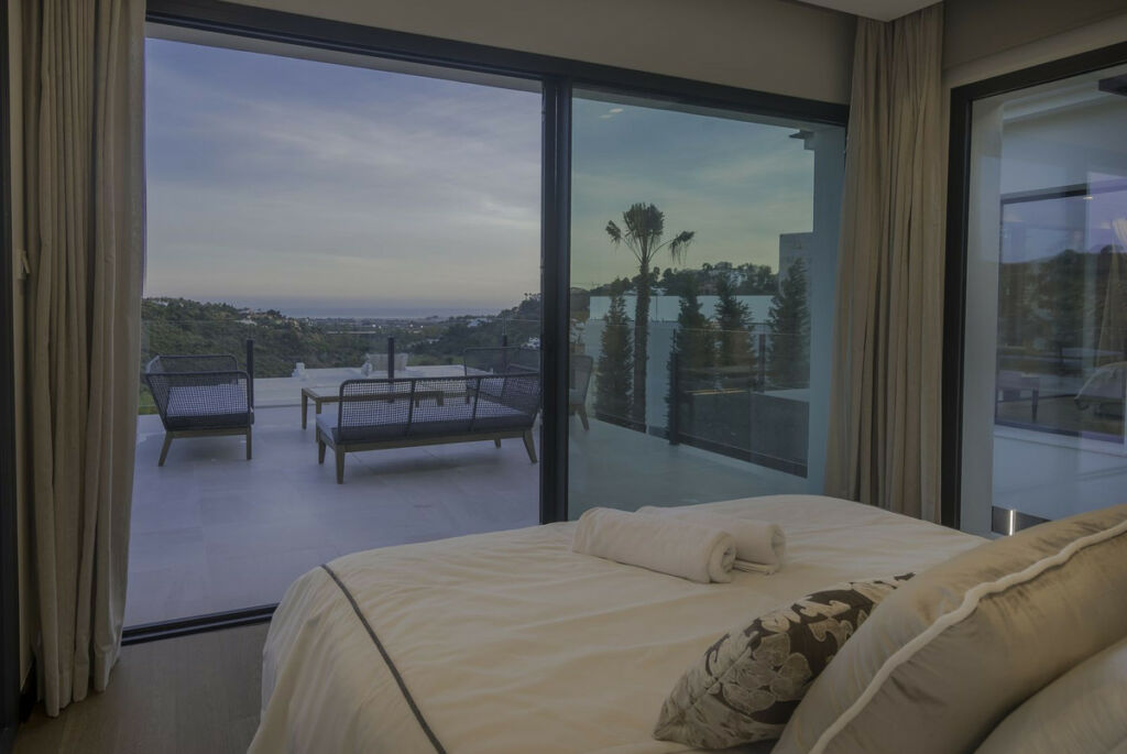 Detached Villa La Quinta Málaga - image 33