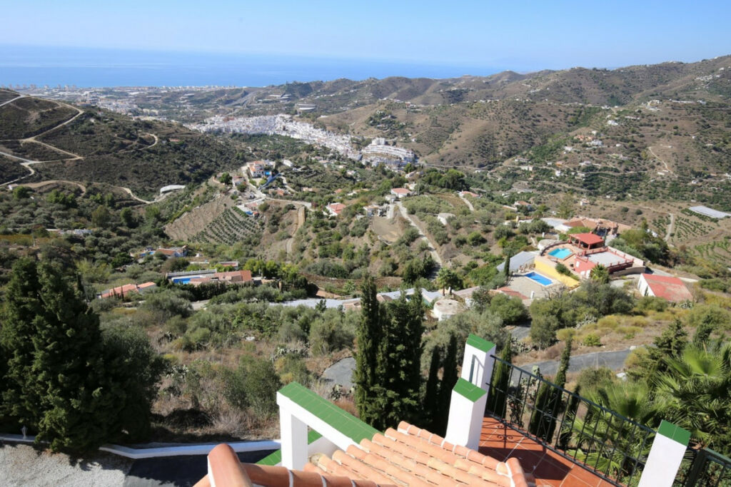 Detached Villa Torrox Málaga - image 34