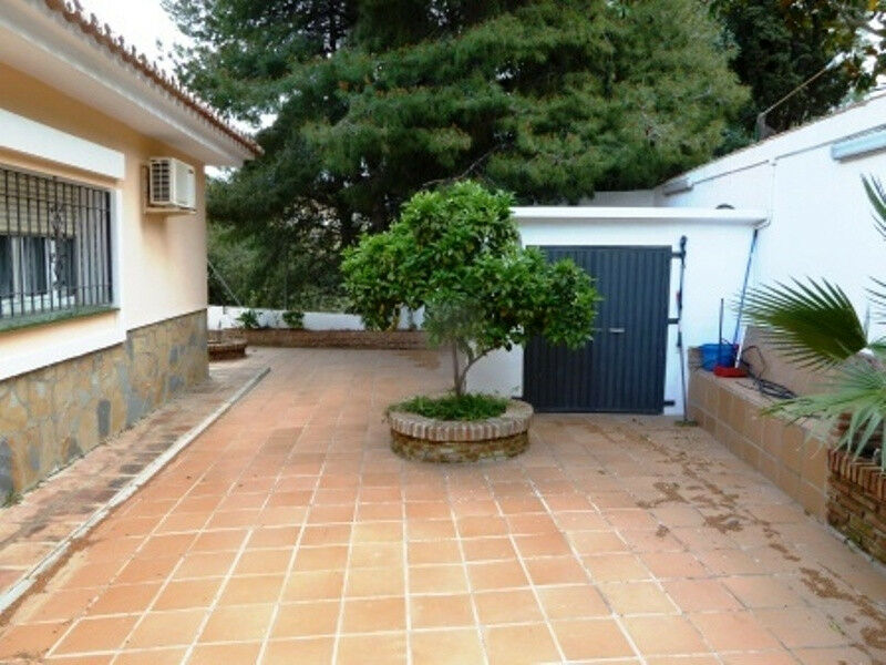 Detached Villa Alhaurín de la Torre Málaga - image 34